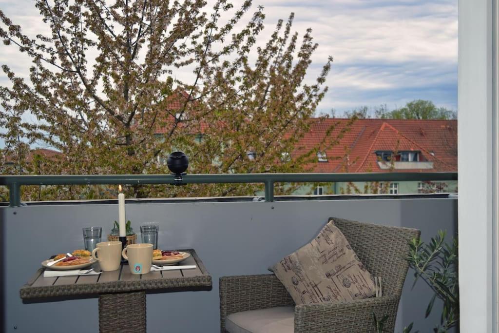 Md-5 Stadtfeld Beimsstrasse 81 - Appartement Domblick - Parkplatz - Balkon - 2Einzelbetten - Schlafsofa ماغديبورغ المظهر الخارجي الصورة