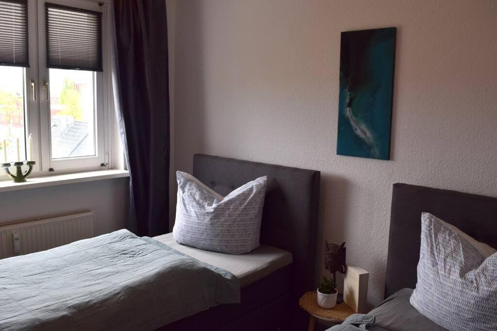 Md-5 Stadtfeld Beimsstrasse 81 - Appartement Domblick - Parkplatz - Balkon - 2Einzelbetten - Schlafsofa ماغديبورغ المظهر الخارجي الصورة