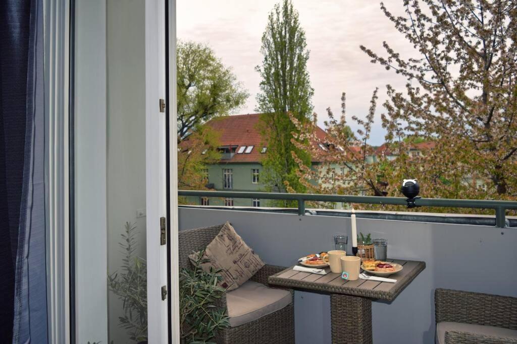 Md-5 Stadtfeld Beimsstrasse 81 - Appartement Domblick - Parkplatz - Balkon - 2Einzelbetten - Schlafsofa ماغديبورغ المظهر الخارجي الصورة
